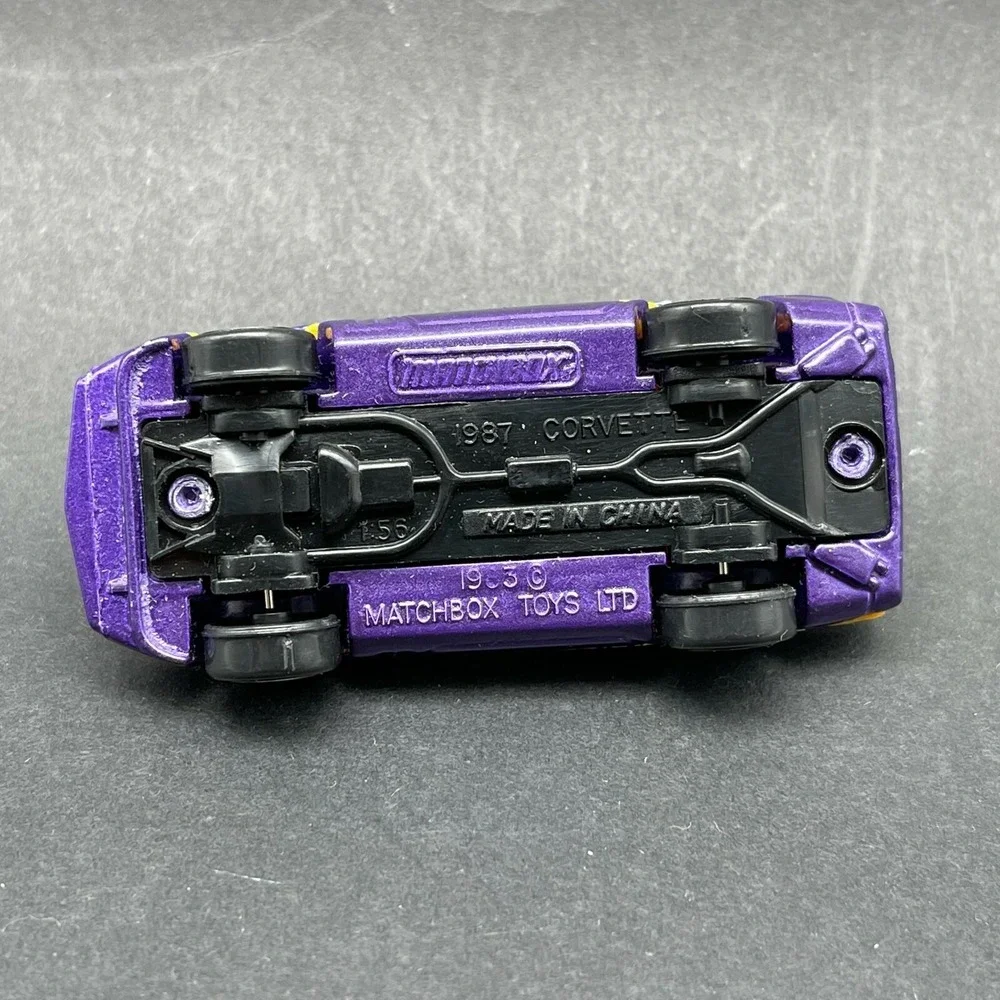 Matchbox 1987 '87 Chevrolet Corvette Convertible Car Purple Diecast‎ 1/56 Loose